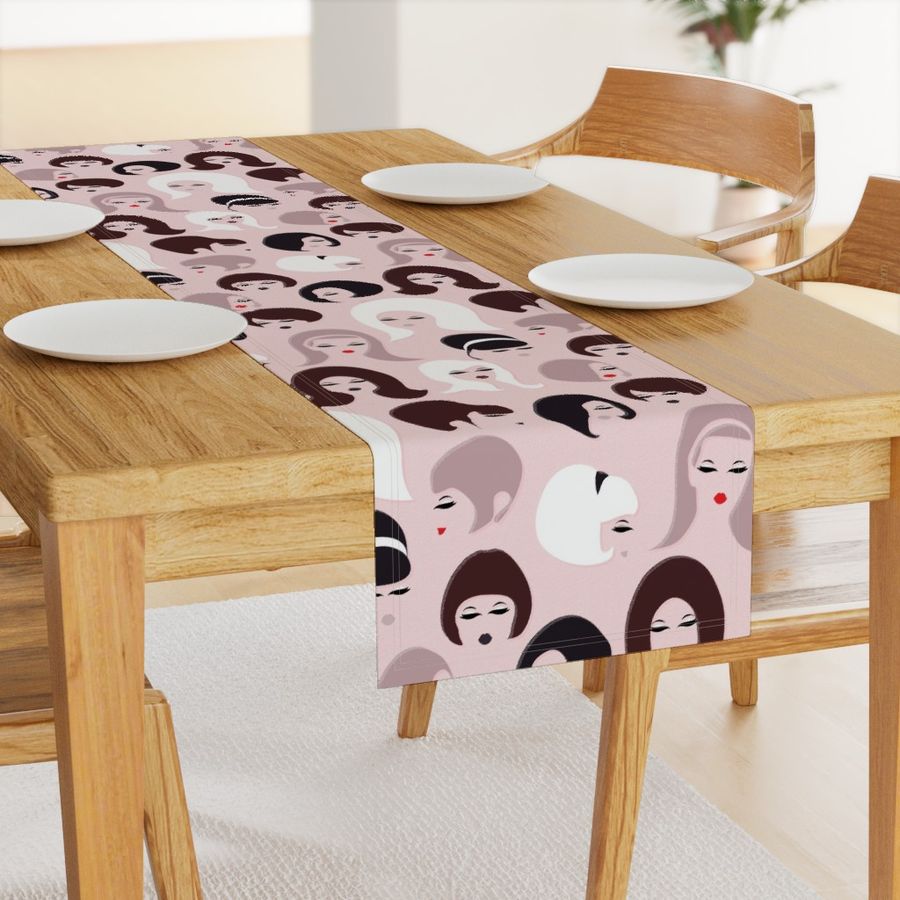 HOME_GOOD_TABLE_RUNNER