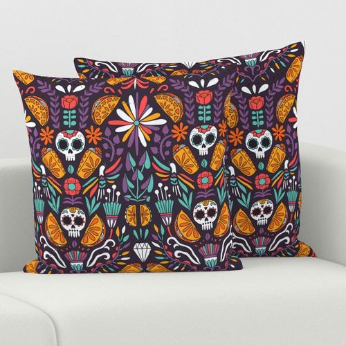 HOME_GOOD_SQUARE_THROW_PILLOW