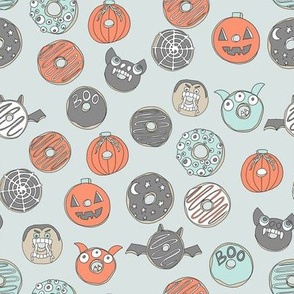 halloween donuts // fall autumn food cute spooky scary halloween design by andrea lauren - light