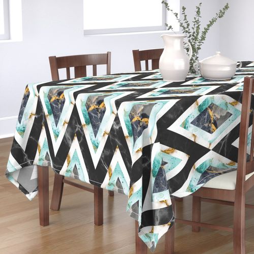 HOME_GOOD_RECTANGULAR_TABLE_CLOTH