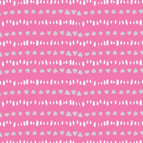 Triangle and dash stripe on pink