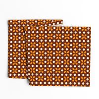 Retro 70s small dots motif brown yellow