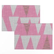 pink triangles-jumbo-fanciful fifties flowers coordinate