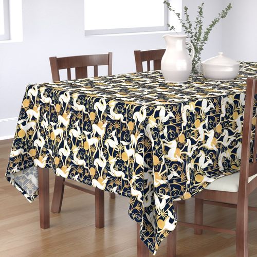 HOME_GOOD_RECTANGULAR_TABLE_CLOTH