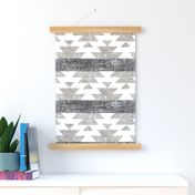 (jumbo scale) woven aztec || neutrals