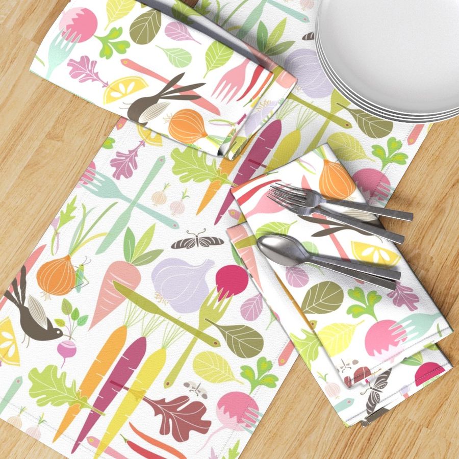 HOME_GOOD_TABLE_RUNNER