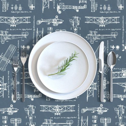 HOME_GOOD_RECTANGULAR_TABLE_CLOTH