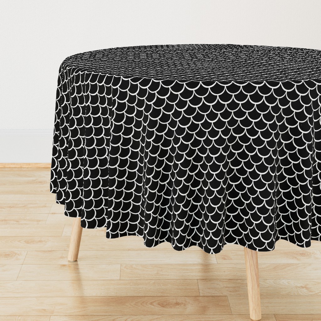 2" Fish Scale Pattern | Black and White Collection