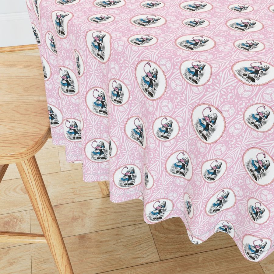 HOME_GOOD_ROUND_TABLE_CLOTH