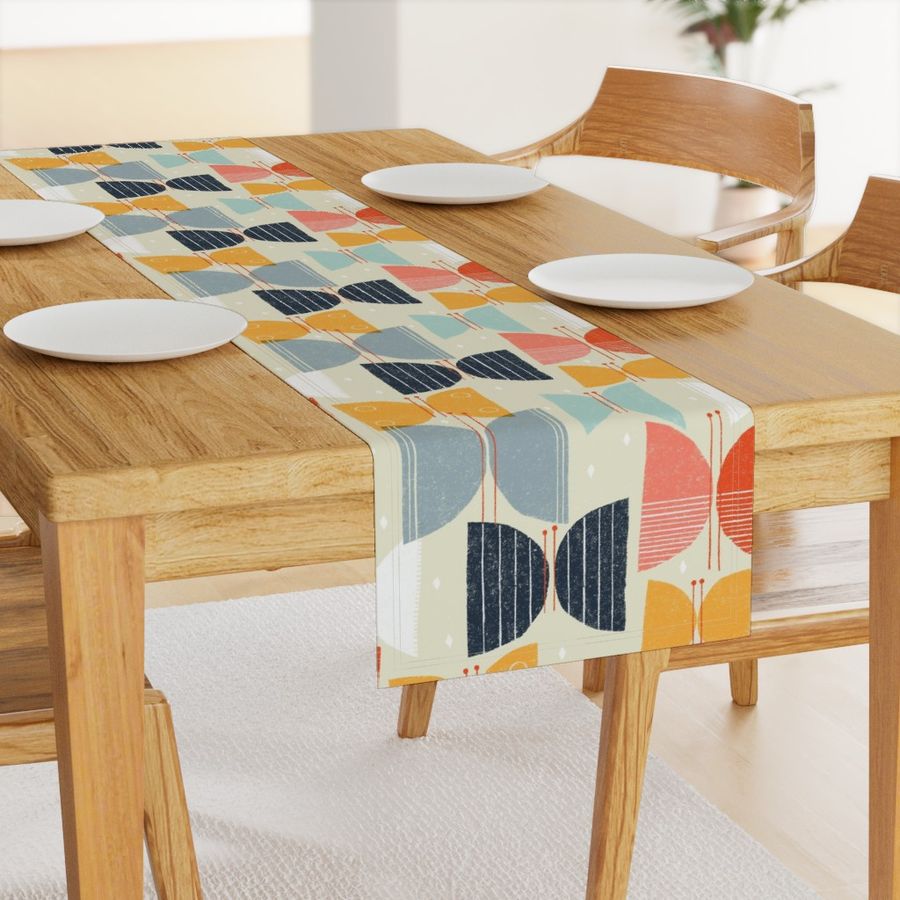 HOME_GOOD_TABLE_RUNNER