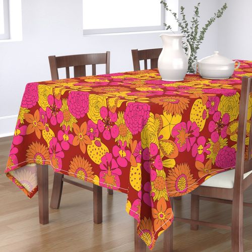 HOME_GOOD_RECTANGULAR_TABLE_CLOTH