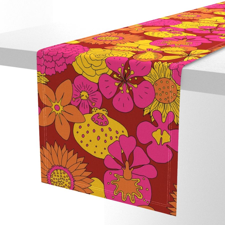 HOME_GOOD_TABLE_RUNNER