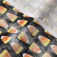 (3/4" scale) candy corn - black distressed C18BS