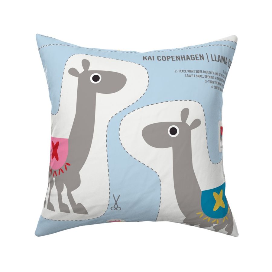 Cut and sew - Fun Llama cushion