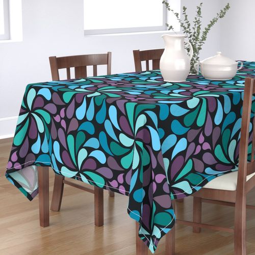 HOME_GOOD_RECTANGULAR_TABLE_CLOTH