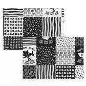 Baby Shark Family Cheater Quilt black and white