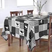 Baby Shark Family Cheater Quilt black and white