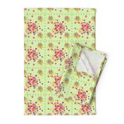 1960s hashtag daisy squares mint green