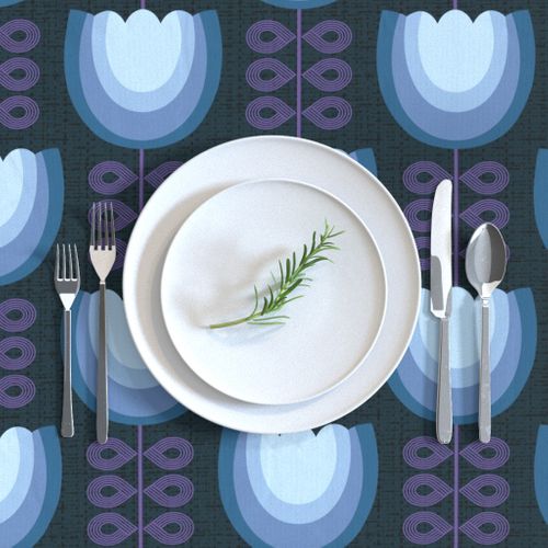 HOME_GOOD_RECTANGULAR_TABLE_CLOTH