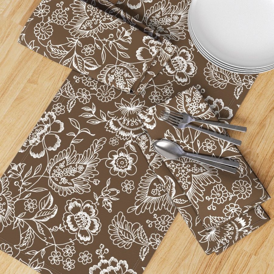 HOME_GOOD_TABLE_RUNNER