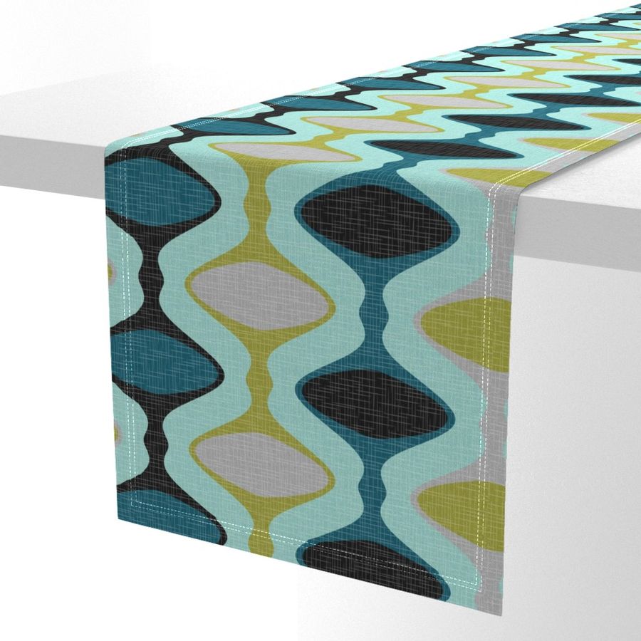 HOME_GOOD_TABLE_RUNNER