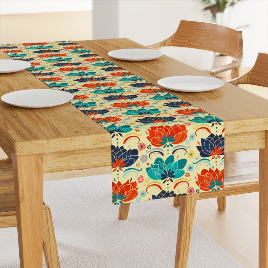 HOME_GOOD_TABLE_RUNNER