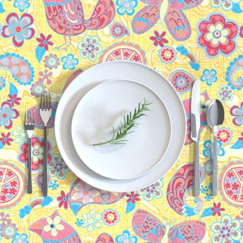 HOME_GOOD_RECTANGULAR_TABLE_CLOTH