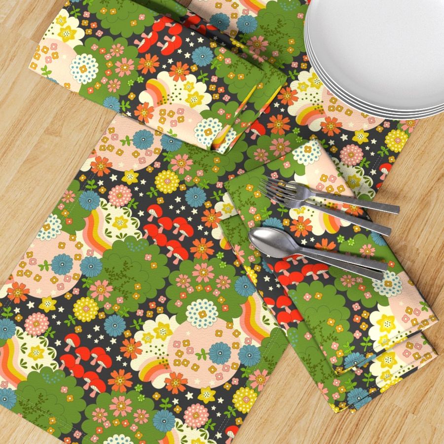 HOME_GOOD_TABLE_RUNNER