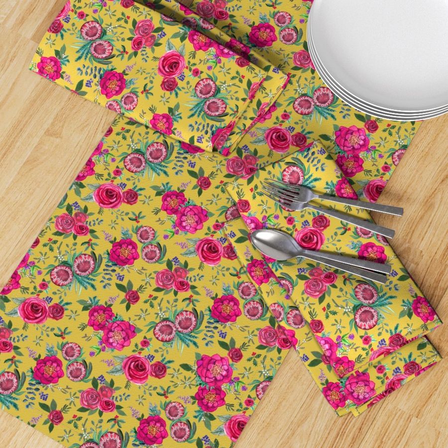 HOME_GOOD_TABLE_RUNNER