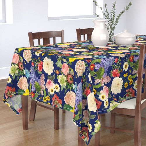 HOME_GOOD_RECTANGULAR_TABLE_CLOTH