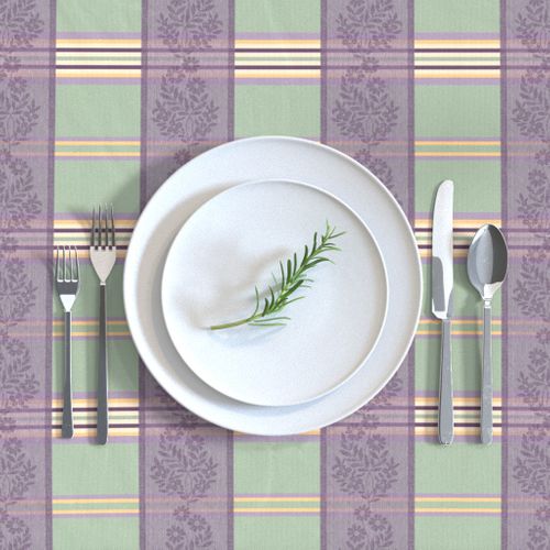 HOME_GOOD_RECTANGULAR_TABLE_CLOTH