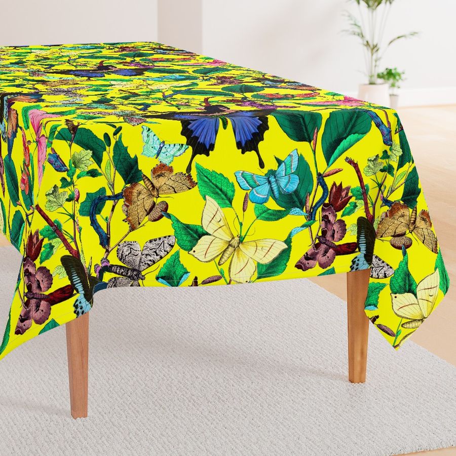 HOME_GOOD_RECTANGULAR_TABLE_CLOTH