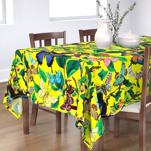 HOME_GOOD_RECTANGULAR_TABLE_CLOTH