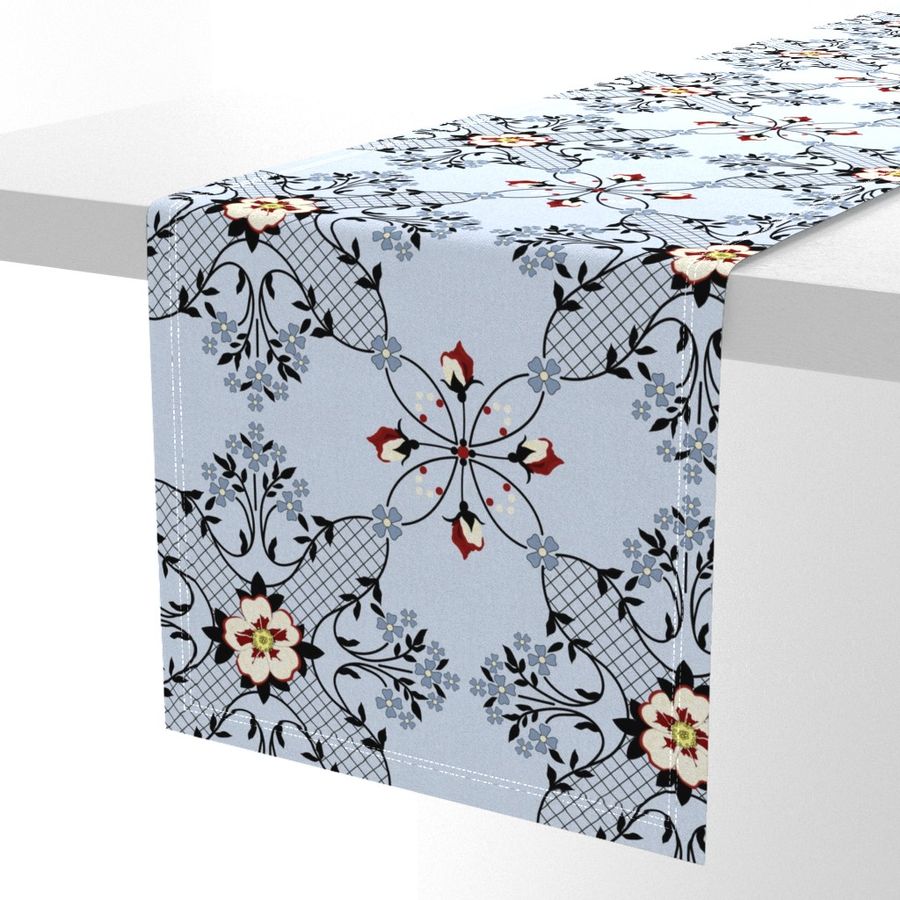 HOME_GOOD_TABLE_RUNNER