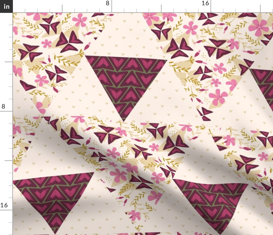 Cheater Quilt Triangles Purple Shamrock / Light