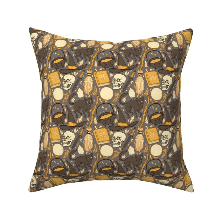 HOME_GOOD_SQUARE_THROW_PILLOW