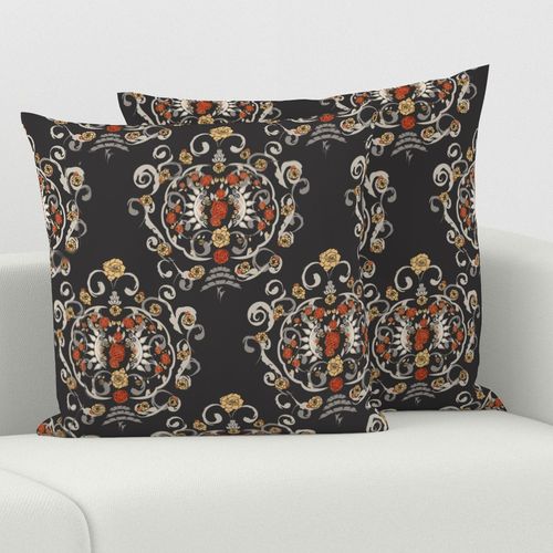 HOME_GOOD_SQUARE_THROW_PILLOW