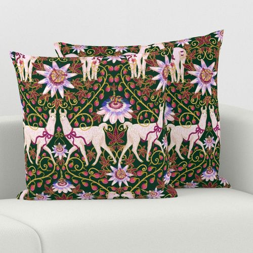 HOME_GOOD_SQUARE_THROW_PILLOW