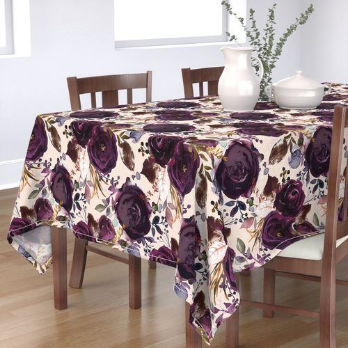 HOME_GOOD_RECTANGULAR_TABLE_CLOTH