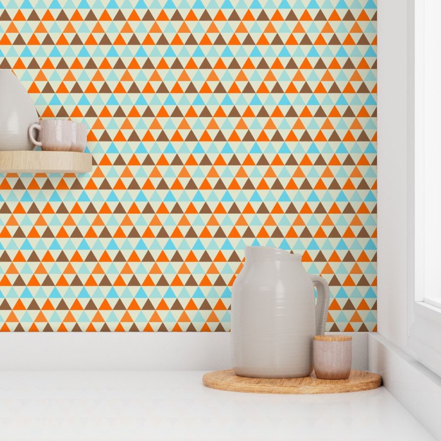 Retro Goldfish -  Triangle Pattern