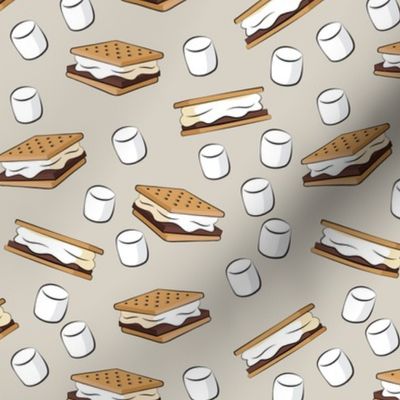 (1.5" scale) s'mores with marshmallows on beige C18BS