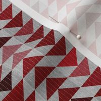 TriangleQuilt (crimson) SML 