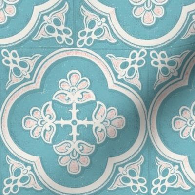 Quatrefoil Blue