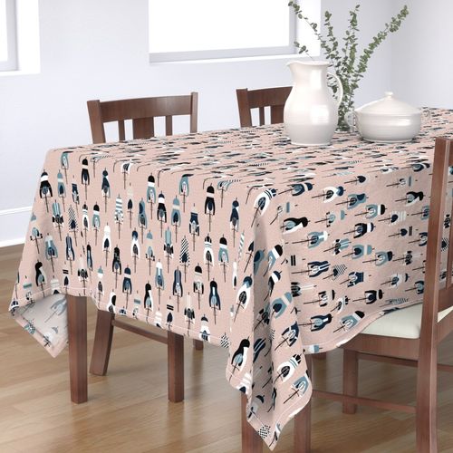 HOME_GOOD_RECTANGULAR_TABLE_CLOTH