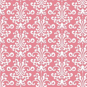 damask berry cream