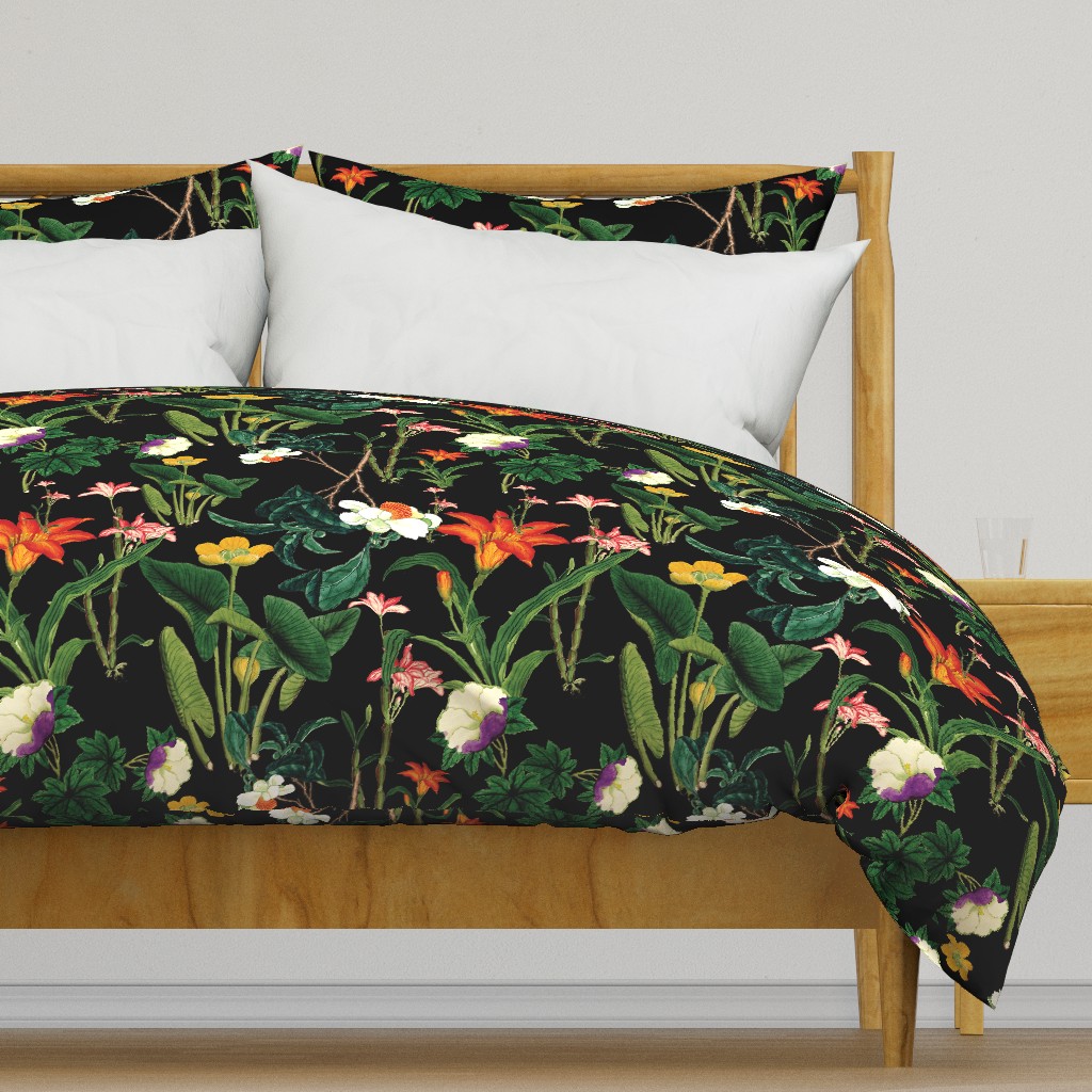 Botanical Vintage Floral Black