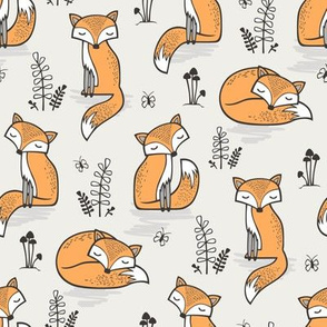 Dreamy Fox in Cloud Grey Smaller