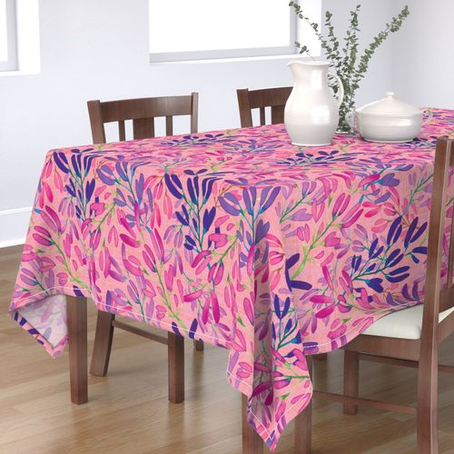 HOME_GOOD_RECTANGULAR_TABLE_CLOTH