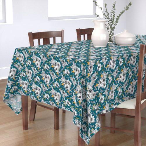 HOME_GOOD_RECTANGULAR_TABLE_CLOTH