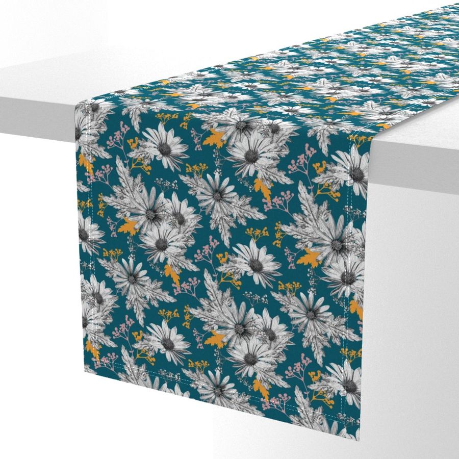 HOME_GOOD_TABLE_RUNNER